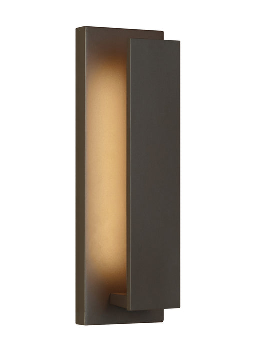 Nate 17" Outdoor Wall Sconce in Bronze
