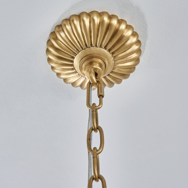Alloro 8-Light Chandelier in True Brass