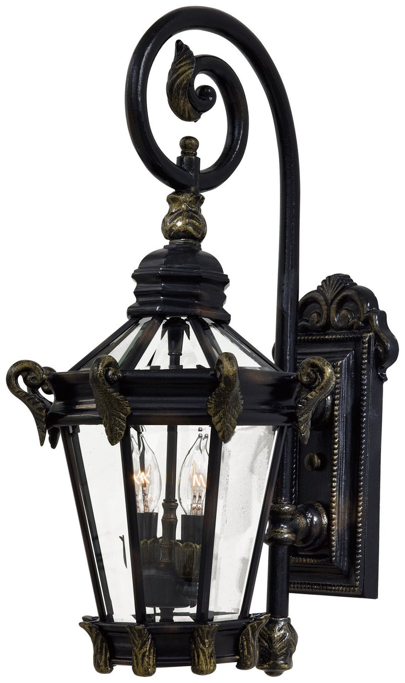 Stratford Hall 2-Light Outdoor Wall Lantern in Heritage w/Gold Highlights