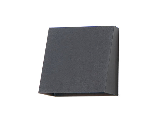 Pathfinder LED Outdoor Wall Sconce in Black