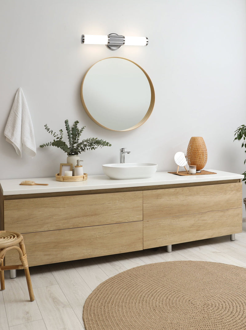 Solange 1 Light 18.5" Vanity in Chrome in a room setting