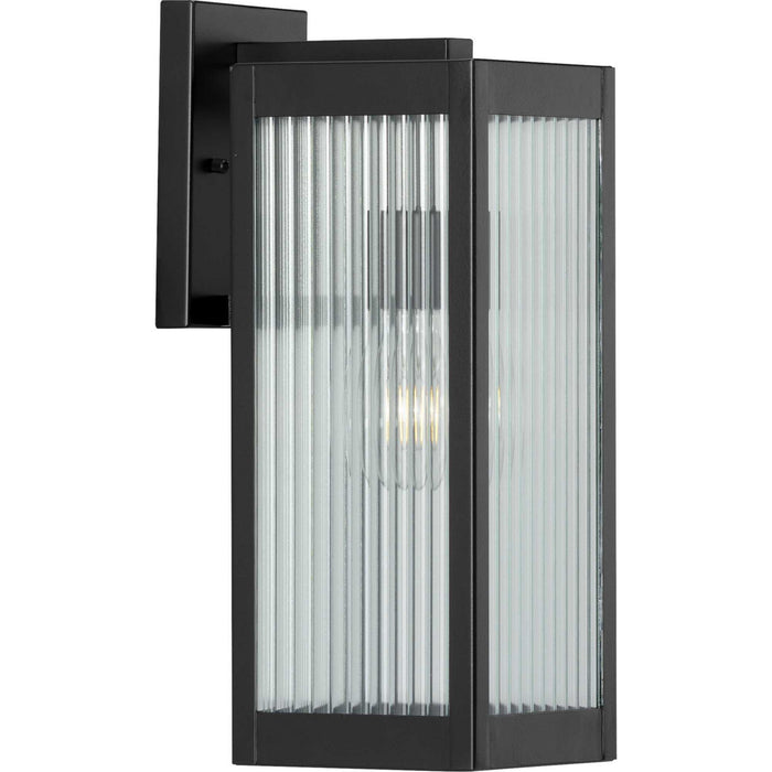 Felton One Light Wall Lantern in Black