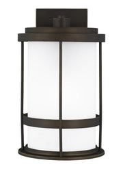 Wilburn Medium Outdoor Wall Lantern 8690901D in Antique Bronze