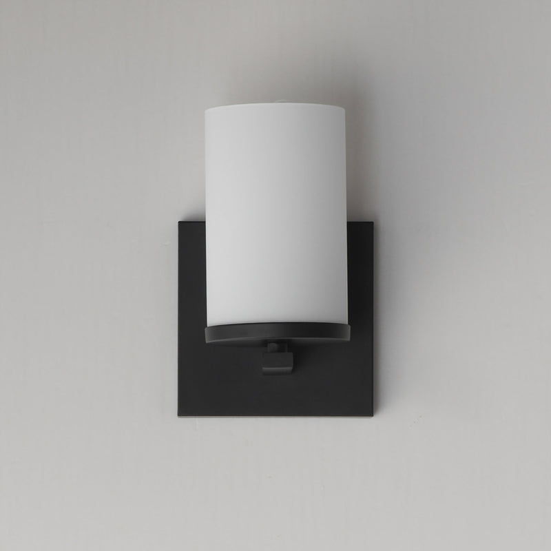 Lateral 1 Light Wall Sconce in Black