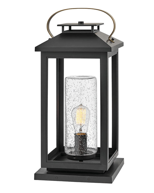 Atwater Medium Pier Mount in Black
