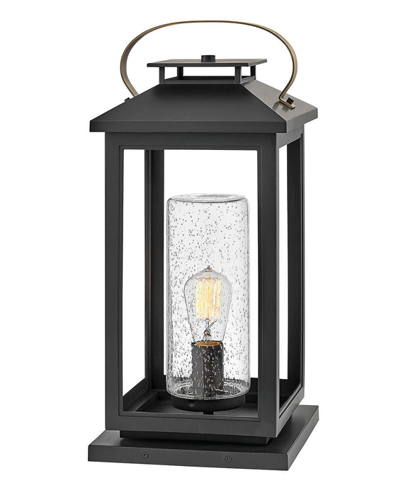 Atwater Medium Pier Mount in Black