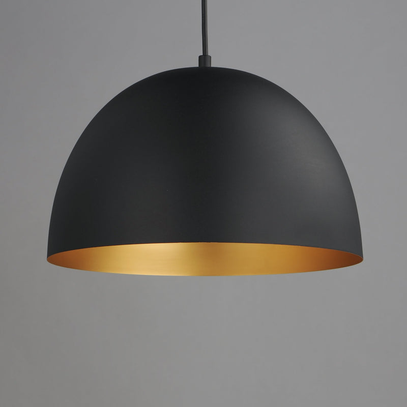 Tova 14" Pendant in Black / Gold