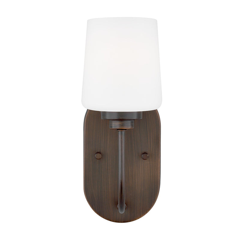 Windom Bath Sconce in Bronze