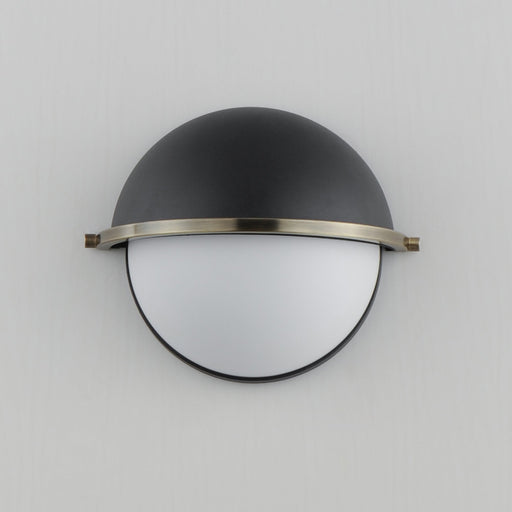 Duke Half Sconce in Black / Weathered Brass
