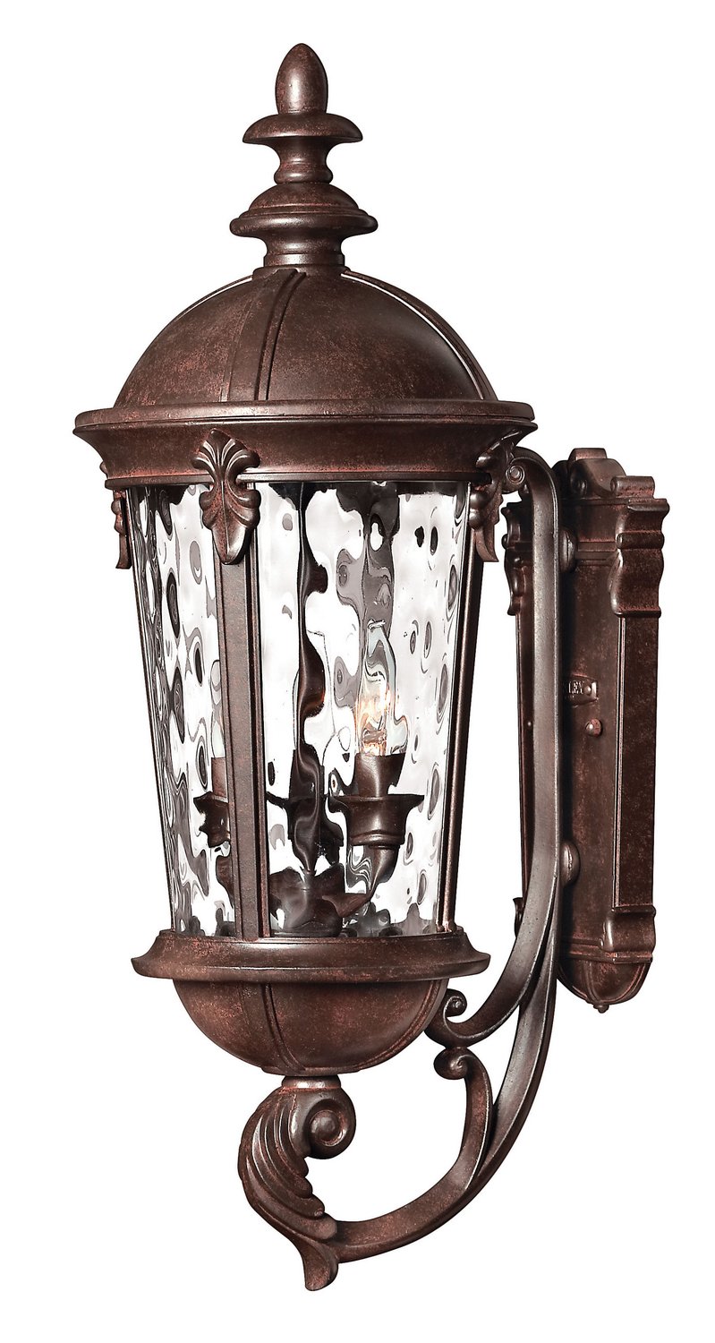 Windsor Large 3-Light Outdoor Wall Lantern in River Rock