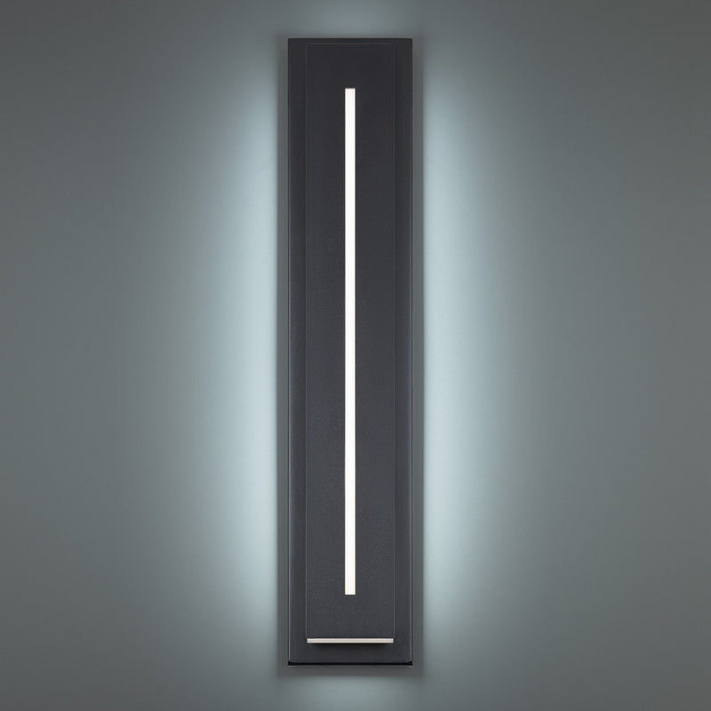 Midnight 36" Outdoor Wall Sconce in 4000K