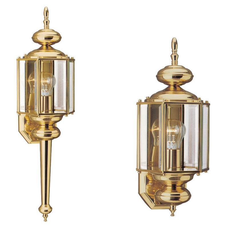 Classico One Light Outdoor Wall Lantern in Polished Brass