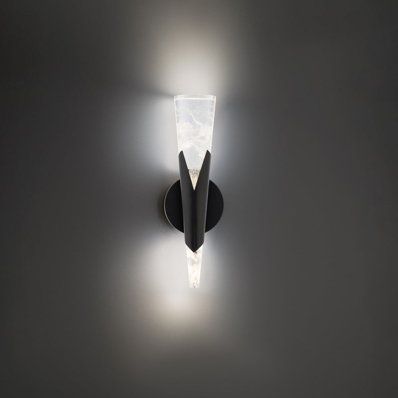 Kilt Wall Sconce in 2700K