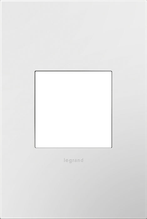 Plastics 1-Gang Wall Plate in Gloss White