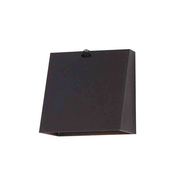 Pathfinder LED Outdoor Wall Sconce in Architectural Bronze