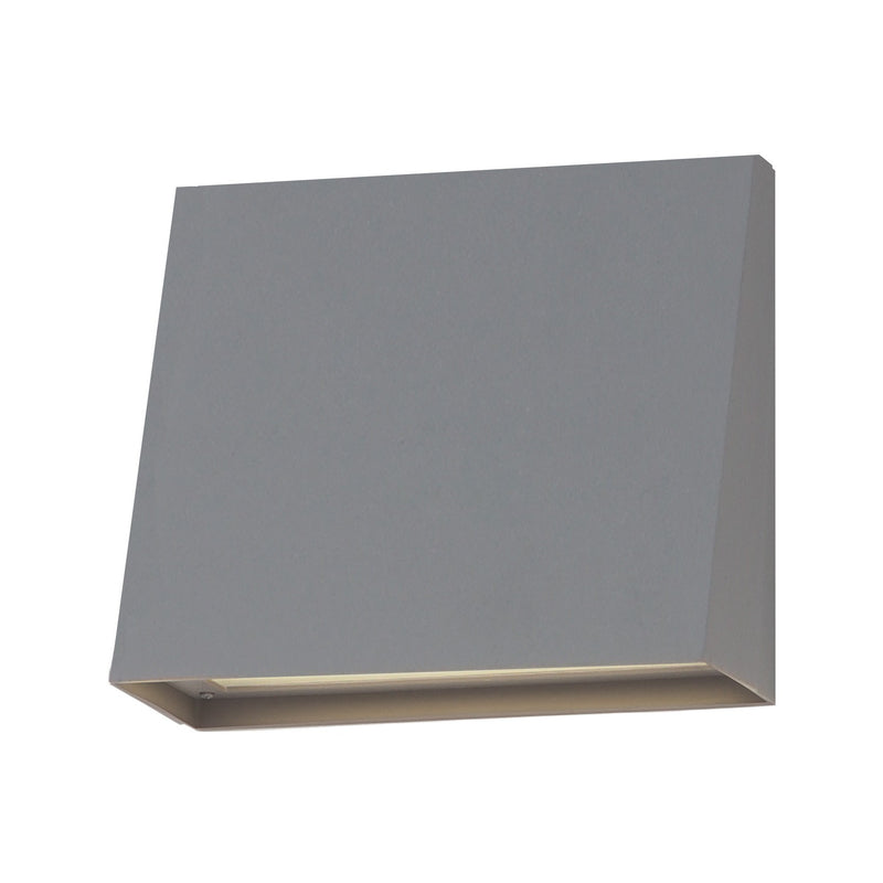 Pathfinder LED Outdoor Wall Sconce in Silver