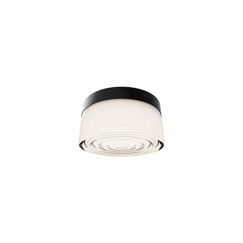 Tuck Outdoor Flush Mount in Black