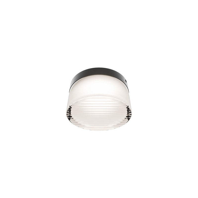 Tuck III Outdoor Flush Mount in Black