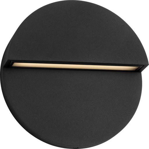 Banks 8" Outdoor Wall Sconce in Textured Black