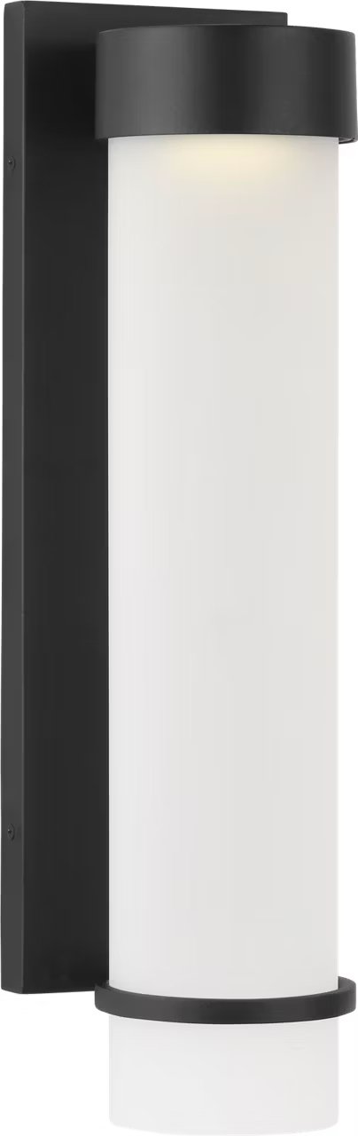Kylo 18" Outdoor Wall Sconce in Textured Black