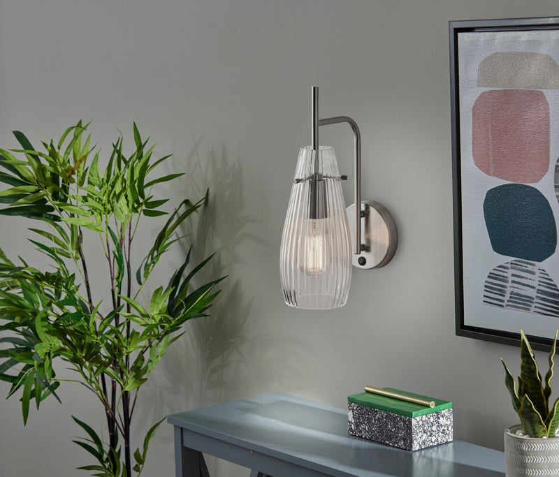 Layla Wall Lamp in Brushed Steel