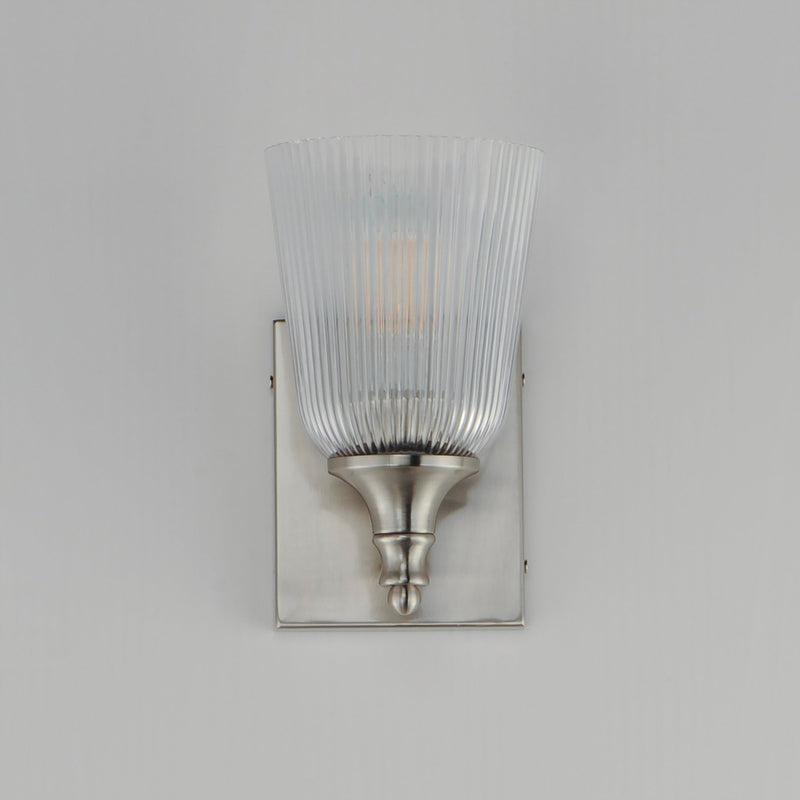 Julip 1 Light Wall Sconce in Satin Nickel