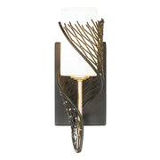 Flow 14" Right-Facing Wall Sconce in Matte Black/French Gold