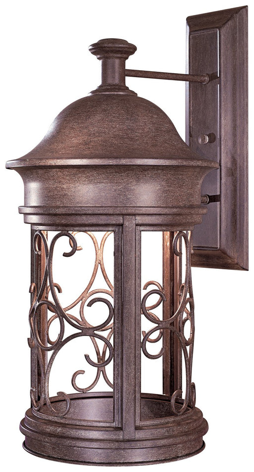 Sage Ridge Large Outdoor Wall Lantern in Vintage Rust