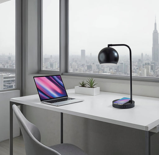 Emery Desk Lamp in Black