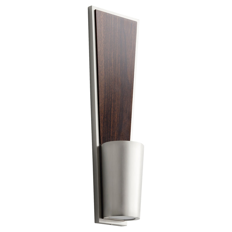 Favero LED Wall Sconce in Satin Nickel