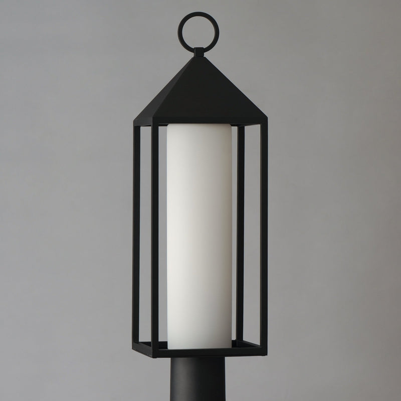 Aldous 1 Light Outdoor Post Lantern in Black