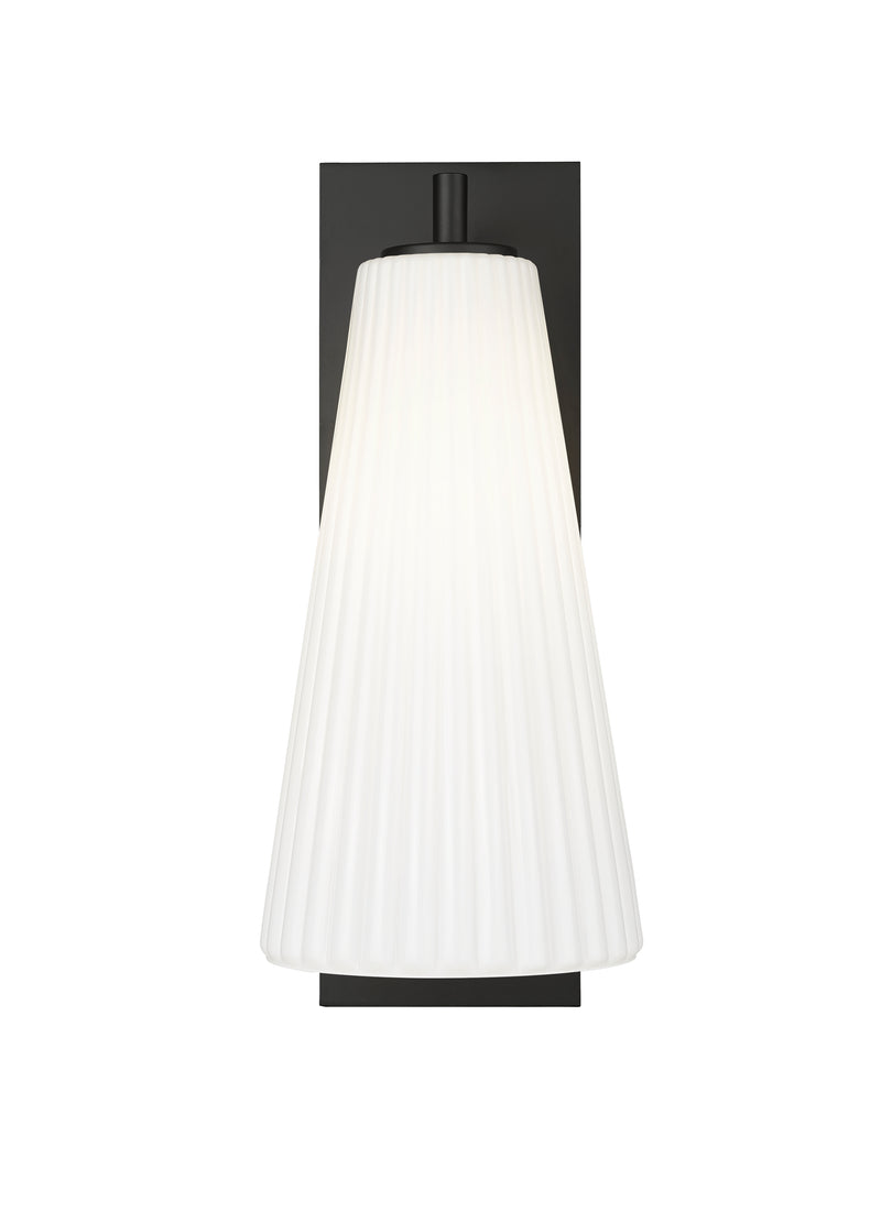 Farrell 1 Light 7.25" Wall Sconce in Matte Black