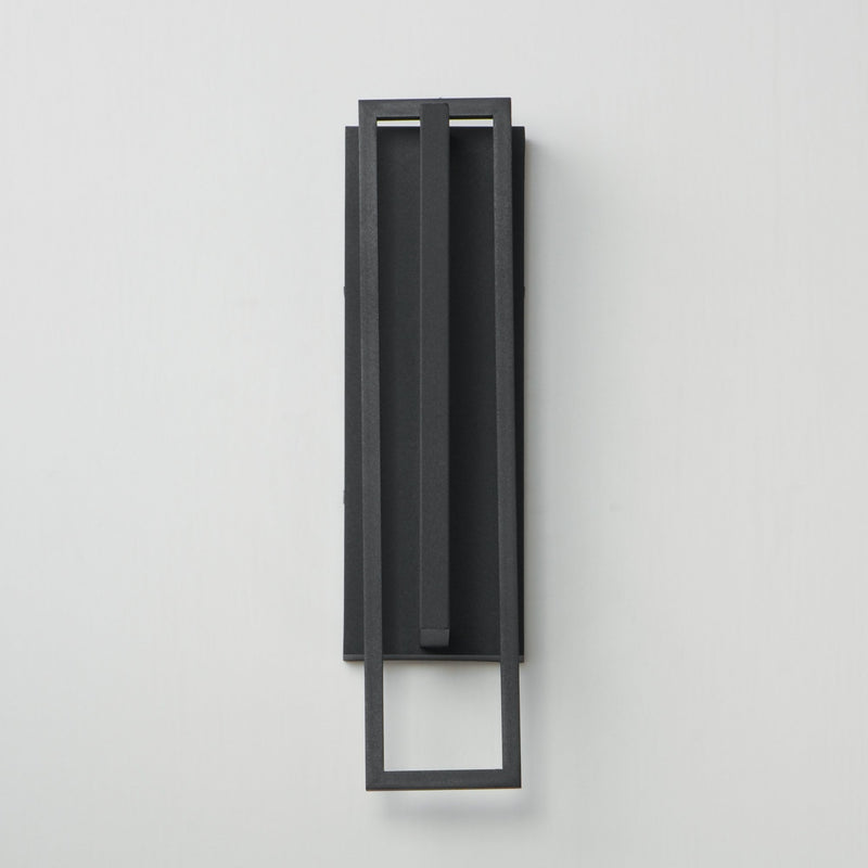Formation VX 18" Outdoor LED Wall Sconce in Black