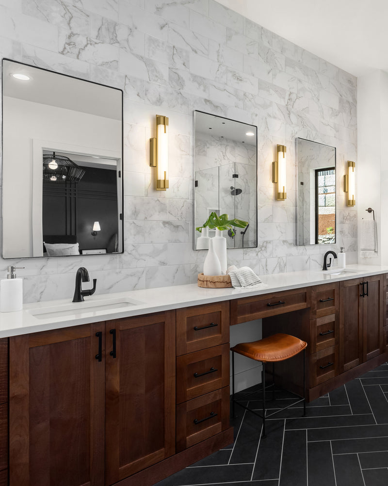 Chase 1 Light 18" Vanity in Modern Gold in a room setting