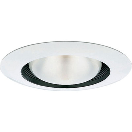 Step Baffle Trim in Black