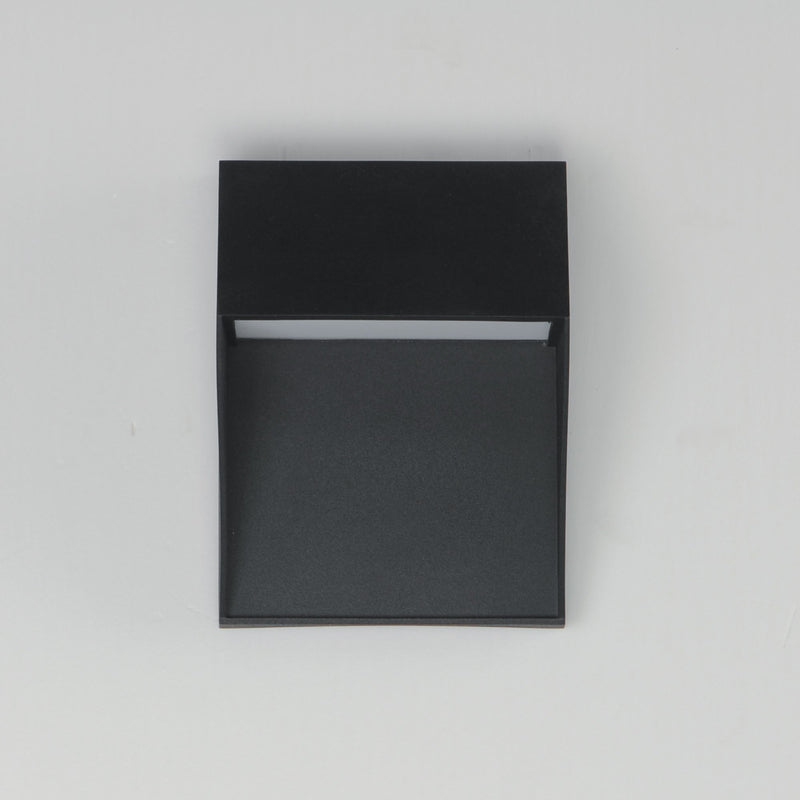 Cliffsedge VX Small LED Outdoor Wall Sconce in Black