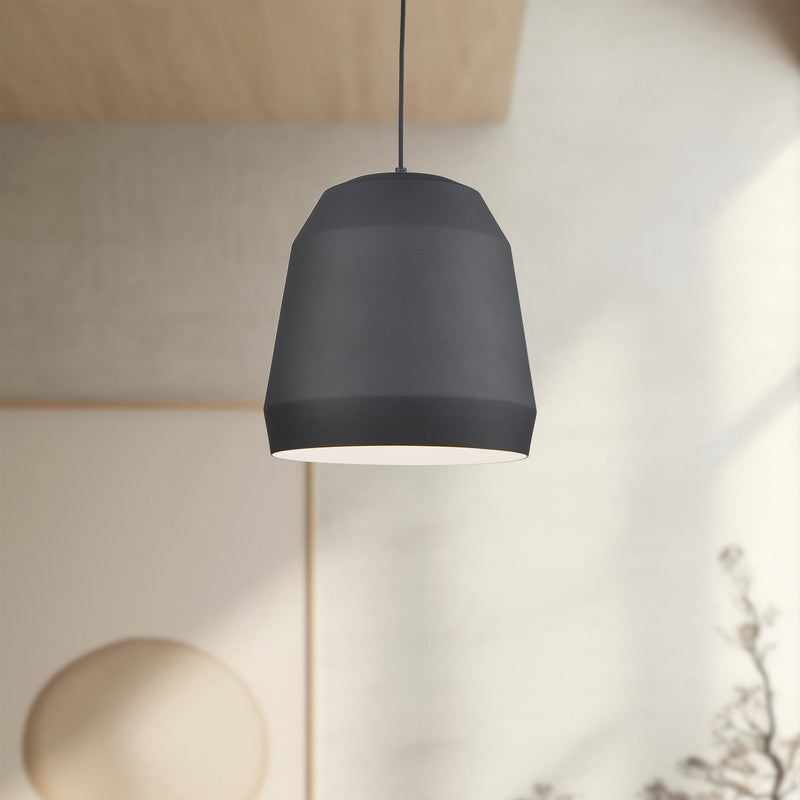 Sedona 22" Pendant in Black