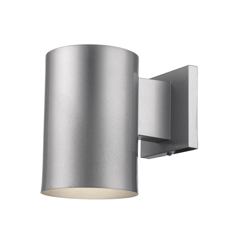 Cali 7.3" Outdoor Wall Light in Silver