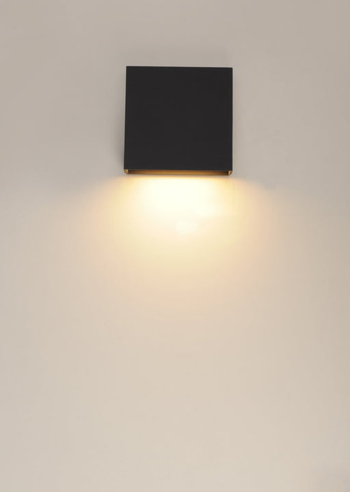 Pathfinder 5.5" LED Outdoor Wall Sconce in Architectural Bronze