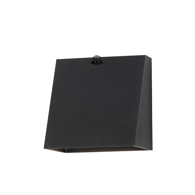 Pathfinder 5.5" LED Outdoor Wall Sconce in Black