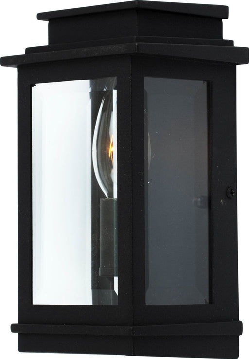 Freemont 8" Outdoor Wall Lantern in Black