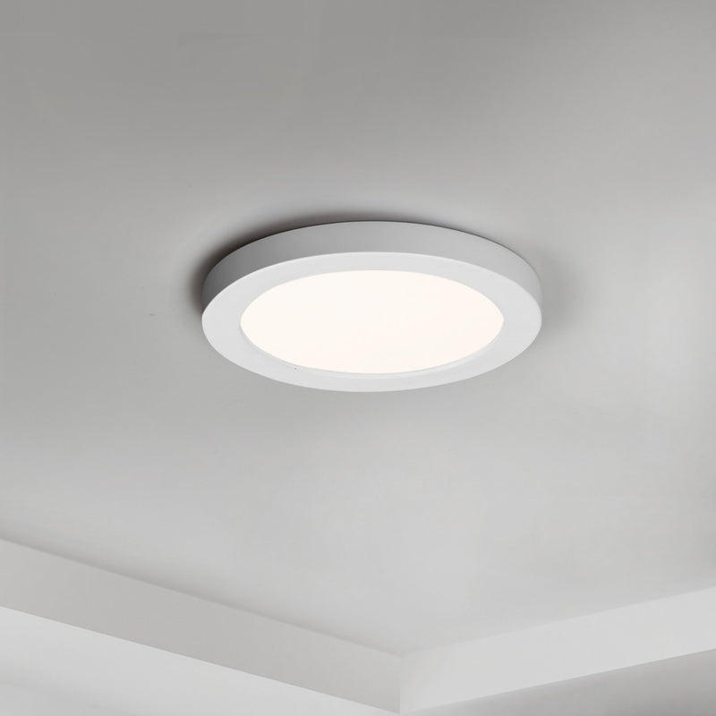 Chip 5.5" Round LED Flush Mount in White