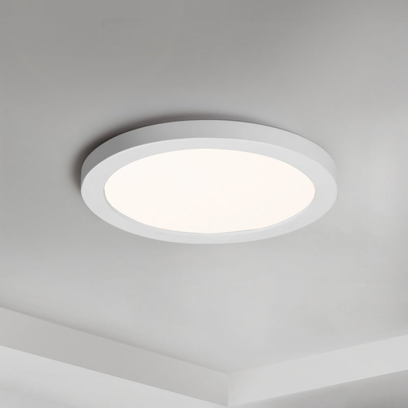 Chip 7" 16W Round LED Flush Mount in White