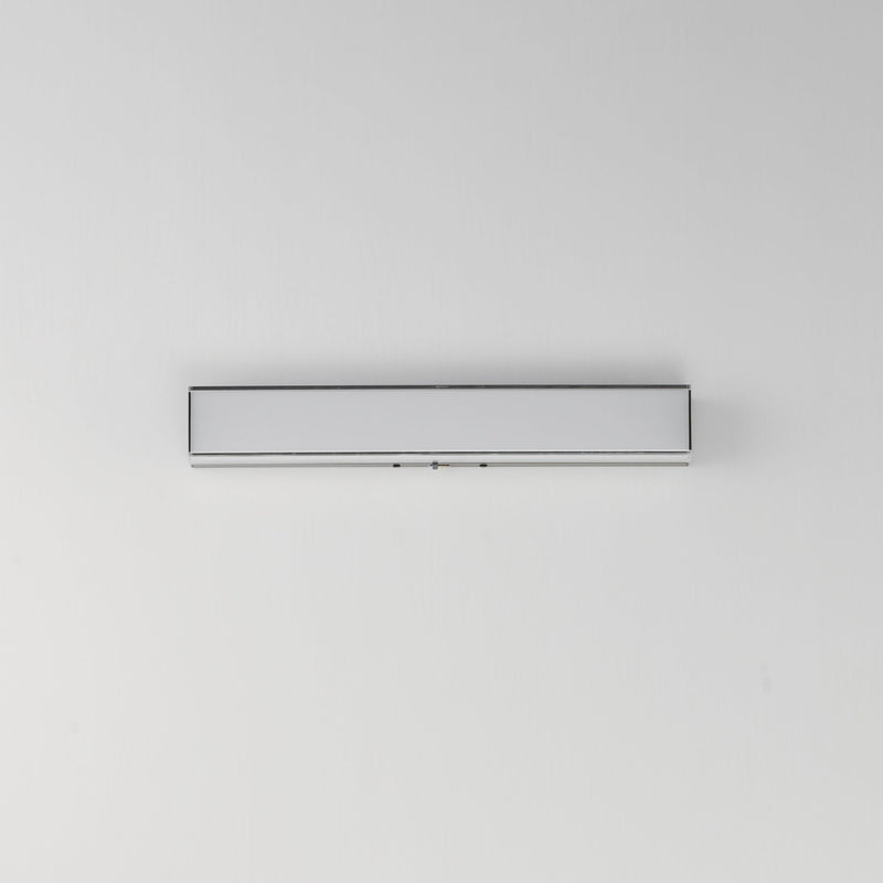 Edge 18" LED Bath Vanity Light 5CCT in Black
