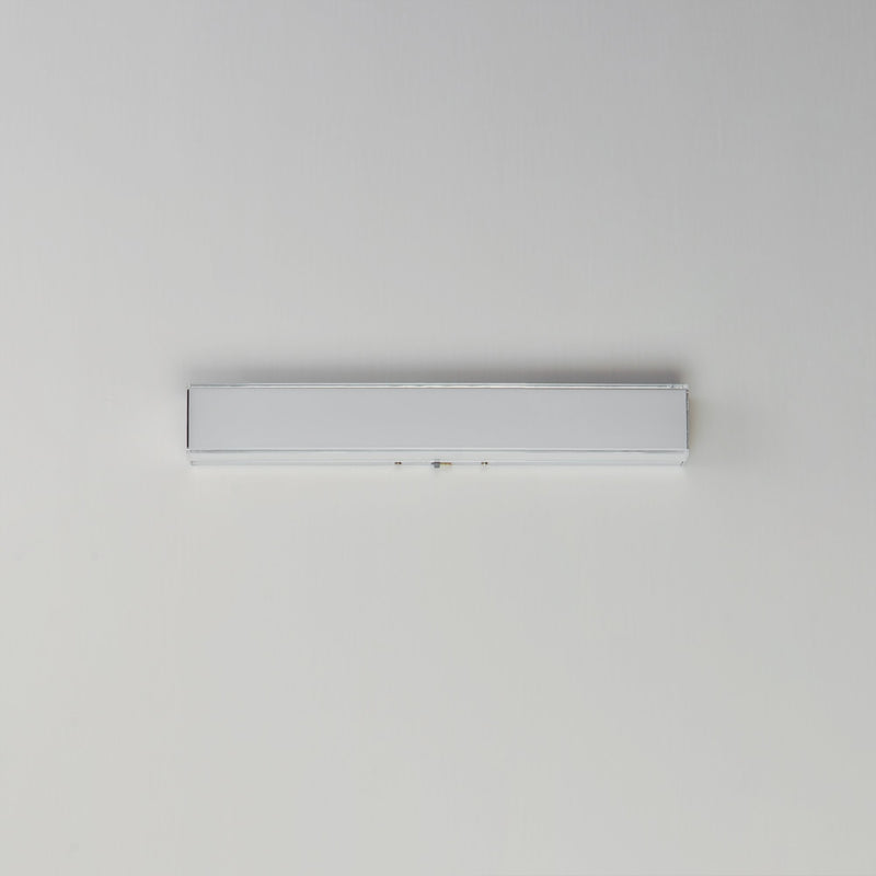 Edge 18" LED Bath Vanity Light 5CCT in Polished Chrome