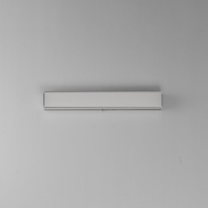 Edge 18" LED Bath Vanity Light 5CCT in Satin Nickel