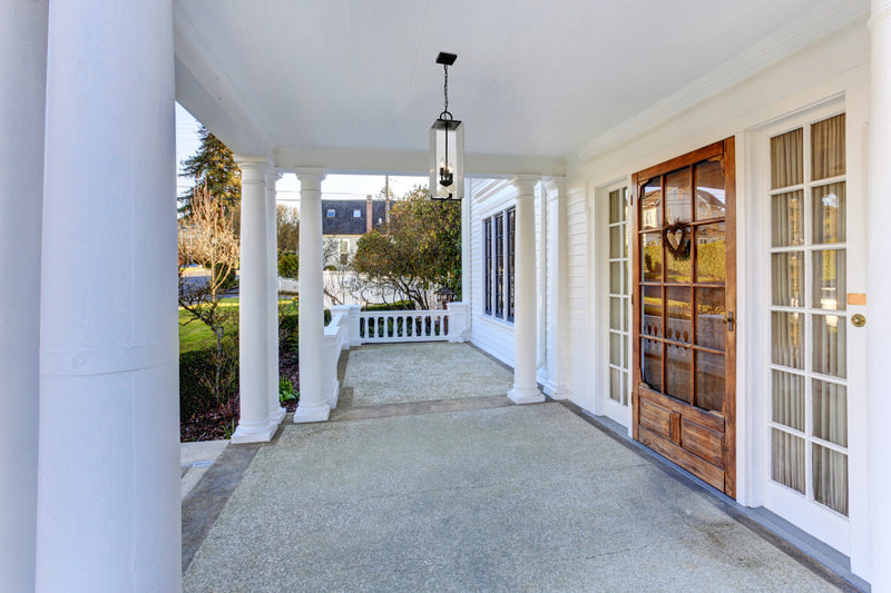 Sana 3 Light 8" Outdoor Chain Mount Ceiling Fixture in Clear Seedy in a room setting