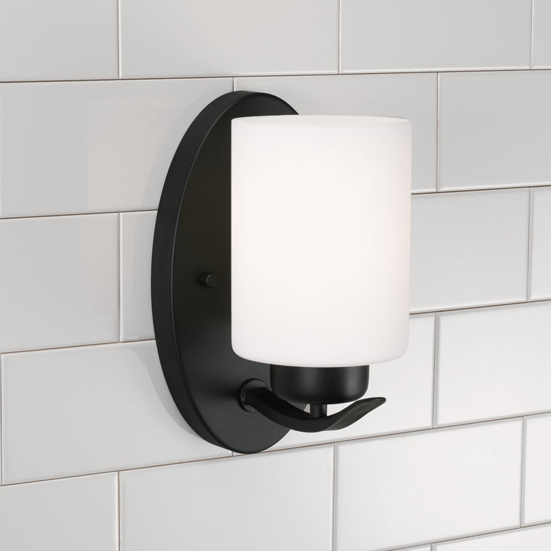 Dixon Wall Sconce in Matte Black