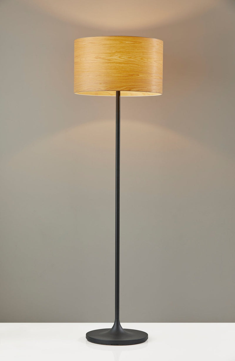 Oslo Floor Lamp in Matte Black