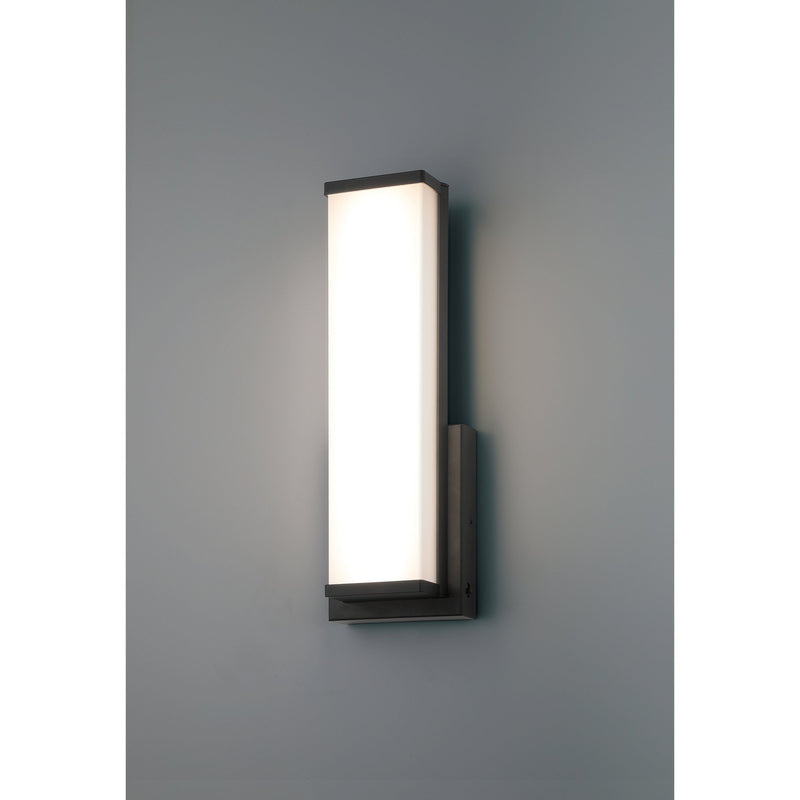 Citi Solo LED Bath Sconce in Matte Black